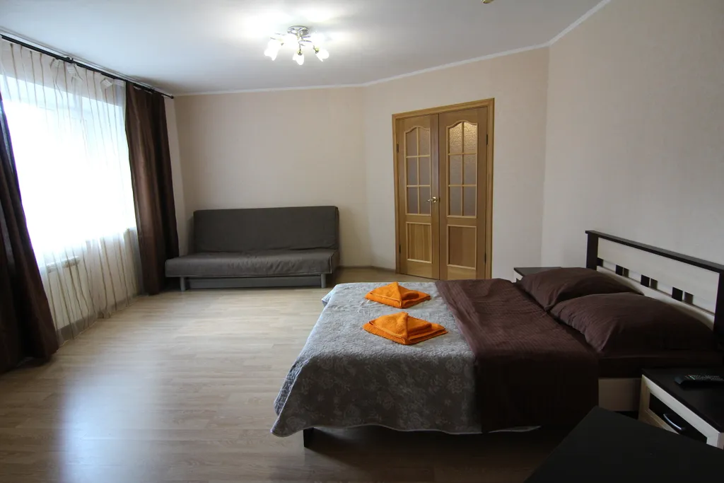 Однокомнатная квартира в зелёном спальном районе — аренда посуточно в Сосновый Бор