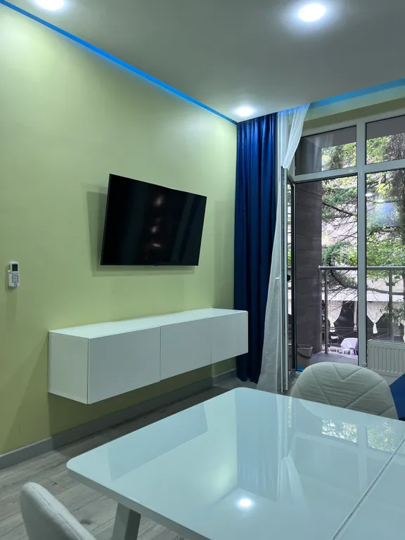 Квартира Красивая квартира с выделенной спальней в 5 минутах от пляжа Мандарин — Сириус