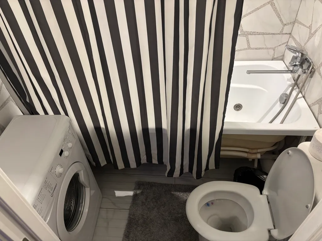 Комфортная студия центр города рядом с метро