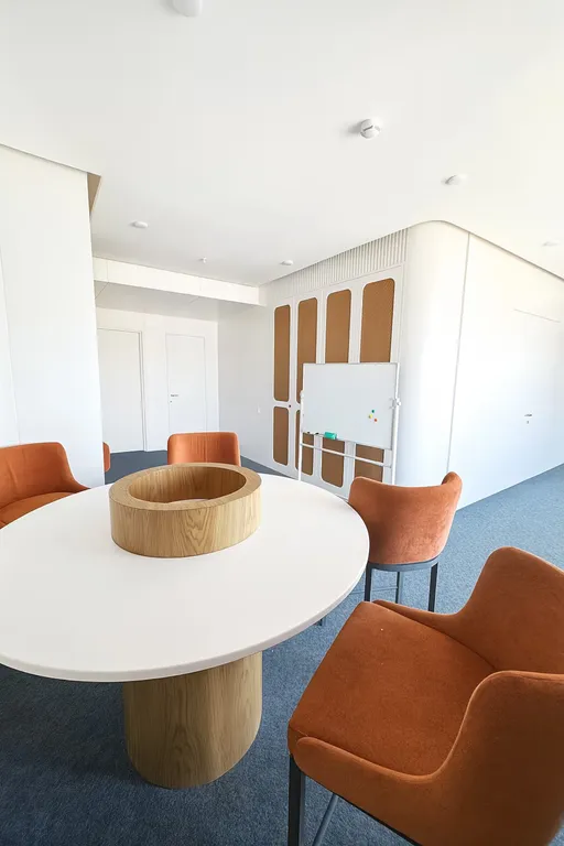 Современная стильная студия с видом на Tashkent City