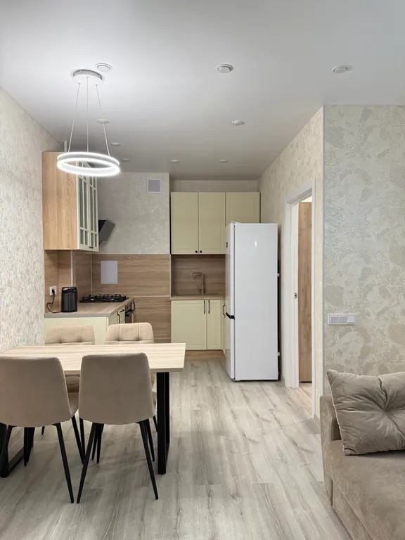 Новая квартира со стильным ремонтом в удобном районе