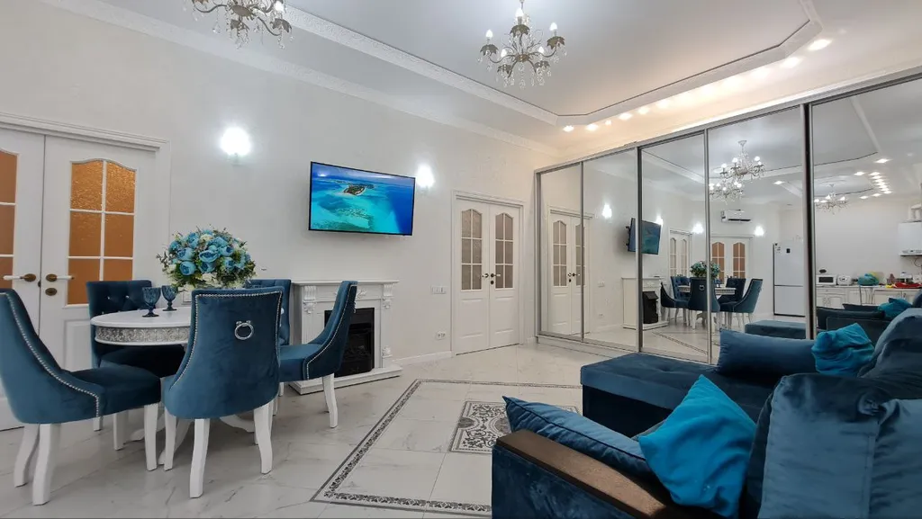 Шикарная 4-комнатная квартира у моря (Royal Apartment on Krymskaya 22) — аренда посуточно в Геленджик