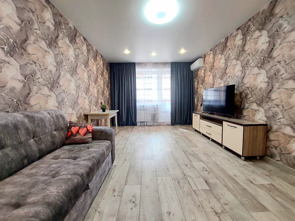 Апартамент 2-х комнатный с камином