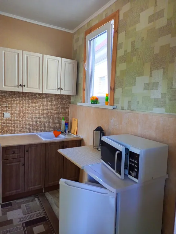 Уютный дом недалеко от монастыря