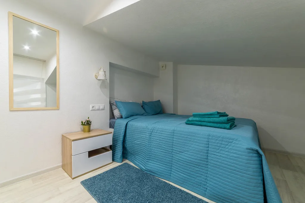 Двухуровневая квартира с видом на море и горы