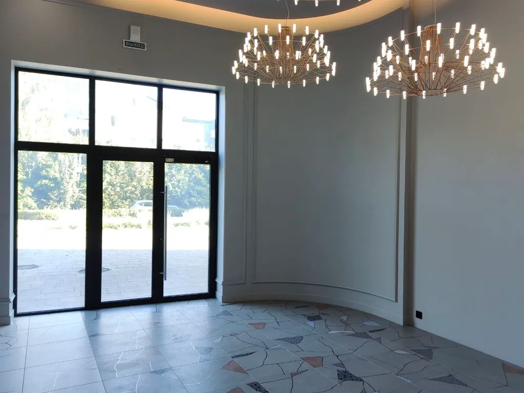 Новые двухкомнатные апартаменты West Wave рядом с бассейнами Баден СПА