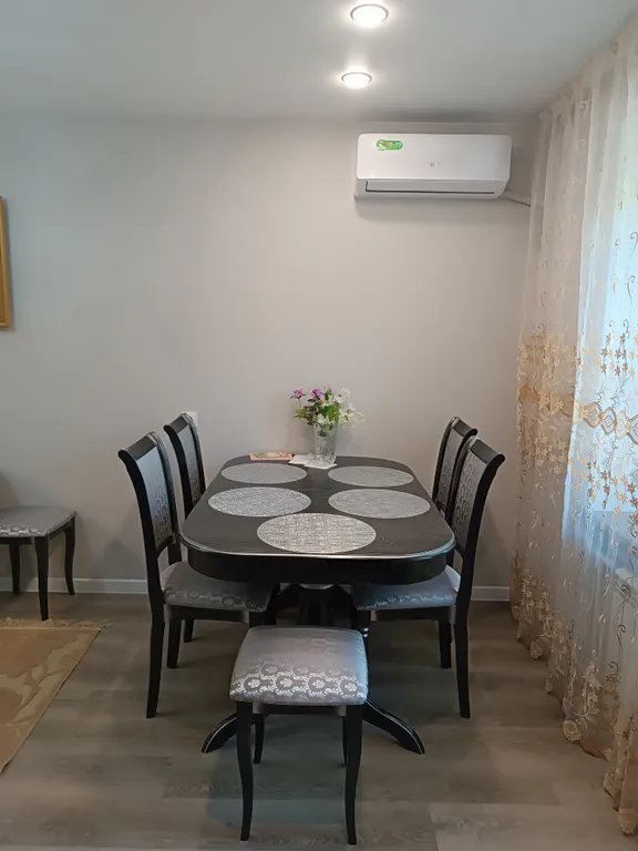 Уютная квартира рядом с Набережной