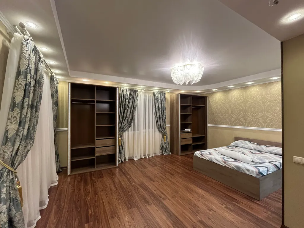 Уютный дом у леса