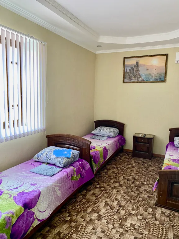 Коттедж Уютный жилой дом на берегу Азовского моря — Кучугуры