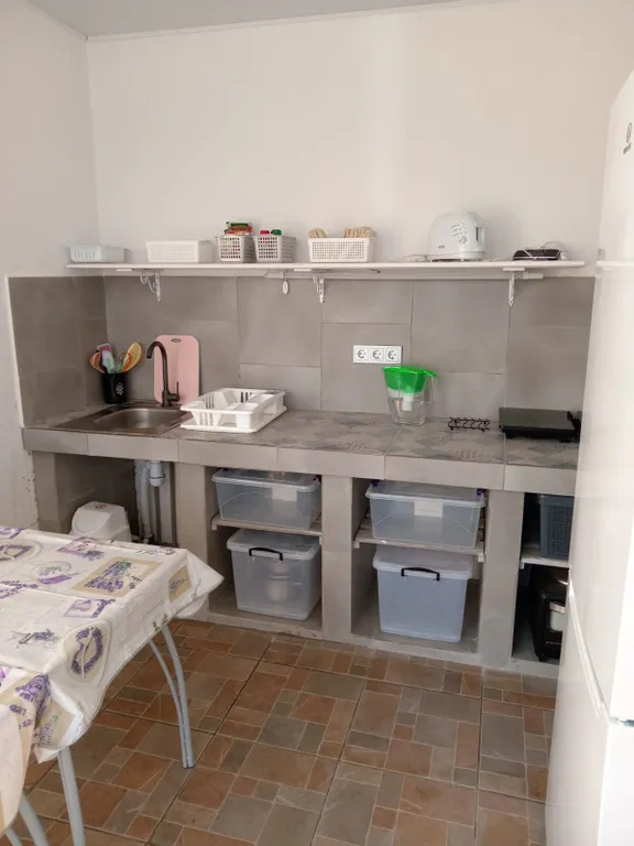 Квартира Комфортабельная комната в гостевом домике в тихом районе — Витязево