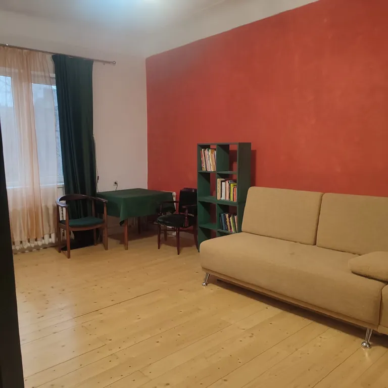 Двухкомнатная в Центре с видом на Дон