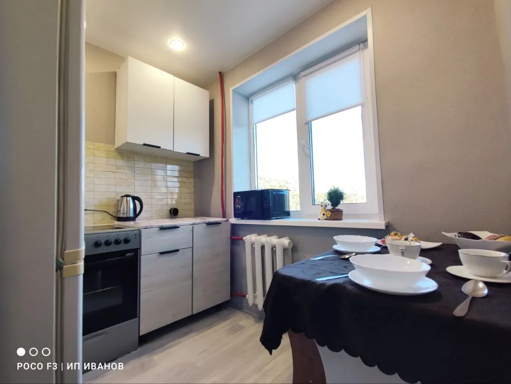 Двухкомнатные апартаменты с балконом в центре