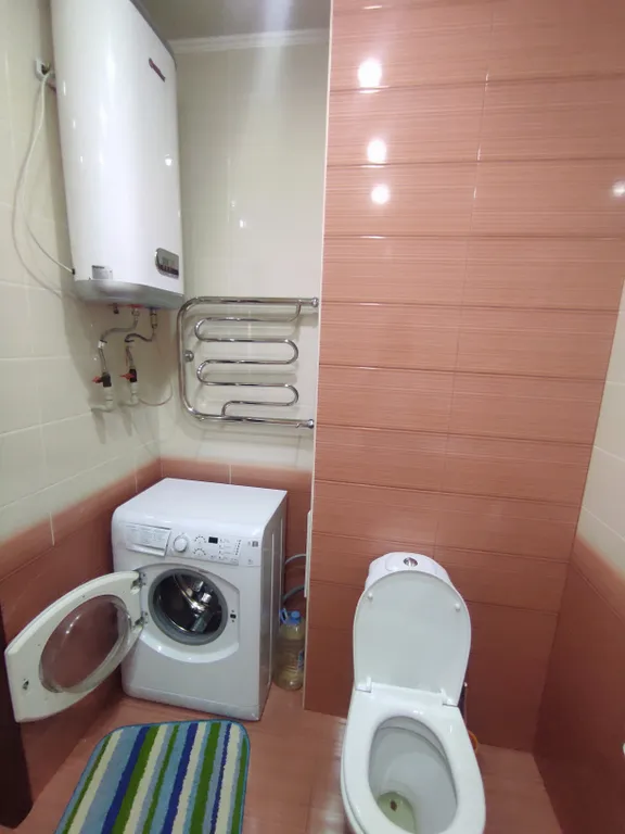 Просторная 1-комнатная квартира в Изумрудном