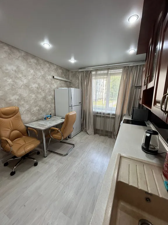 Апартаменты с прекрасным расположением у городского парка