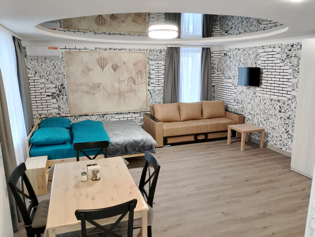 Новая квартира в центре города для 4 гостей