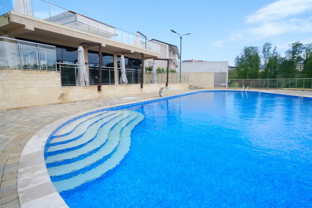 Семейный дом с территорией и видом на море