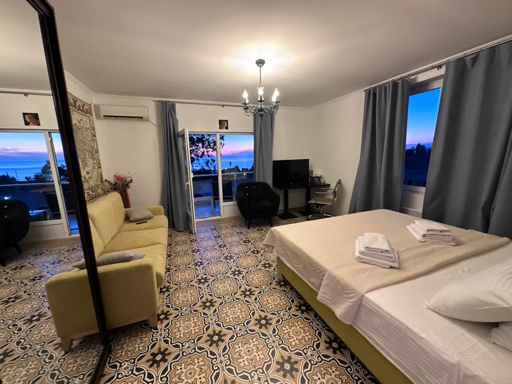 Апартаменты «Дольче Вита» с видом на море | песчаный пляж в 300 метрах