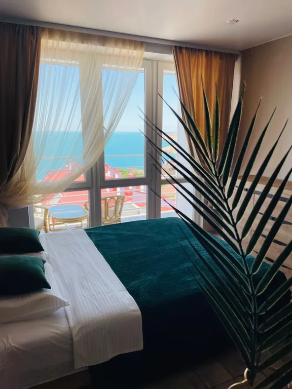 Квартира Квартира Апартамент Тропик с видом на море — Севастополь