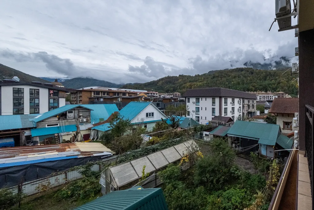 Квартира с террасой и шикарным видом на горы