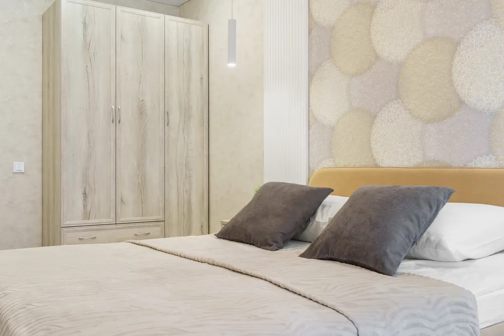 Good Night на Иванова 21