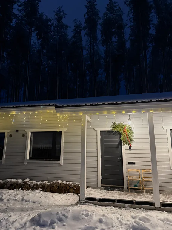 Уютный дом с живописным видом на лес