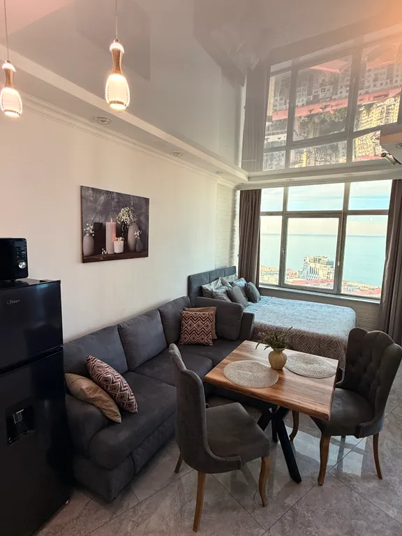 Квартира-студия у моря для наслаждения видом и комфортом