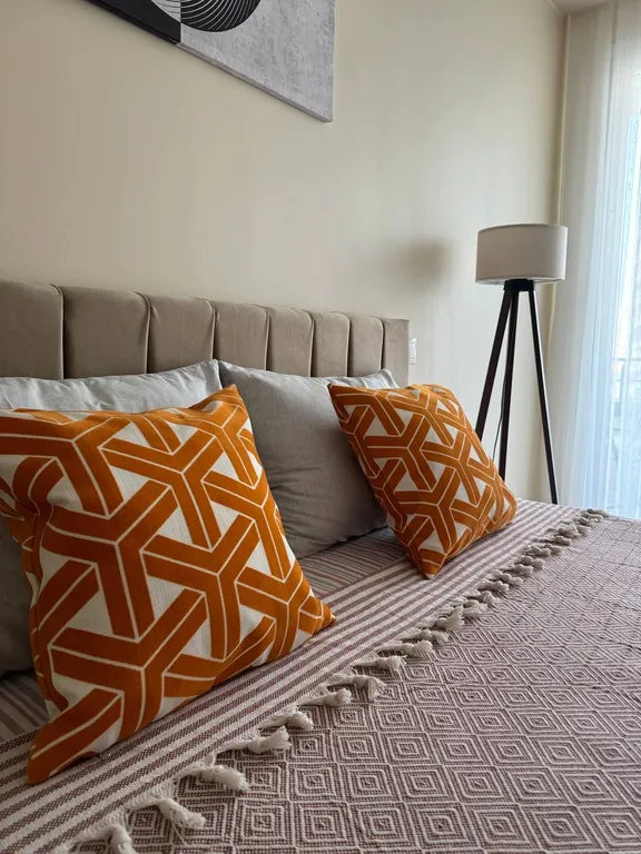 Видовая 1+1 прямо у Соли