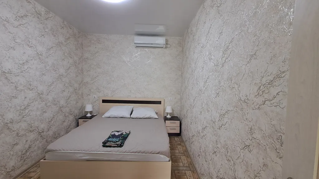 2-х этажный дом в центре города