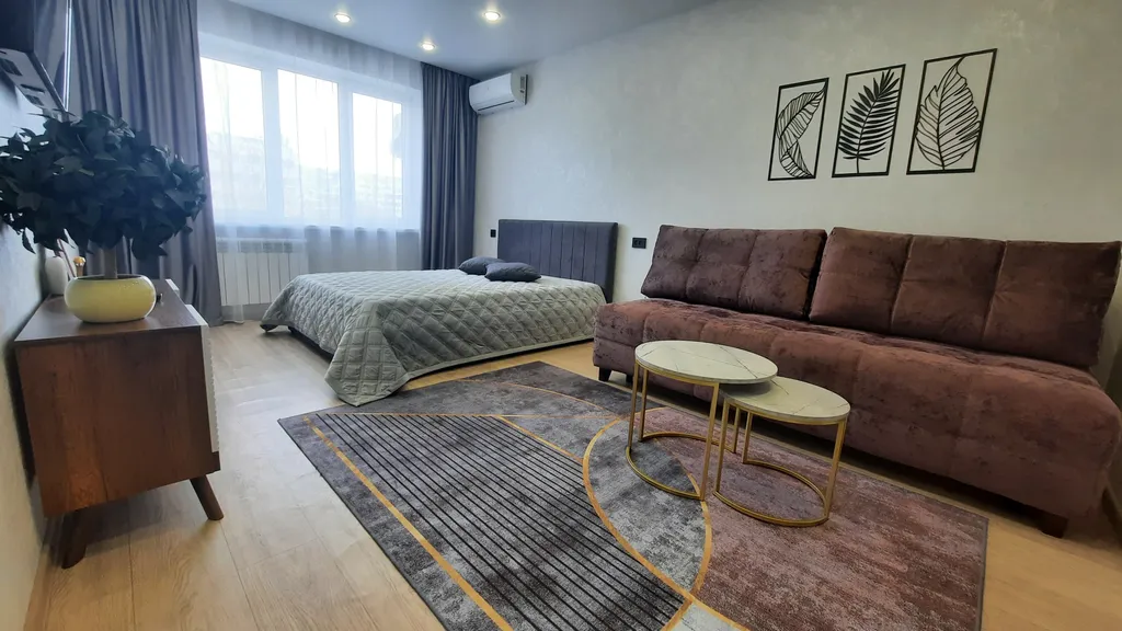 Двухкомнатная квартира у ТРК Волгамолл — аренда посуточно в Волжский