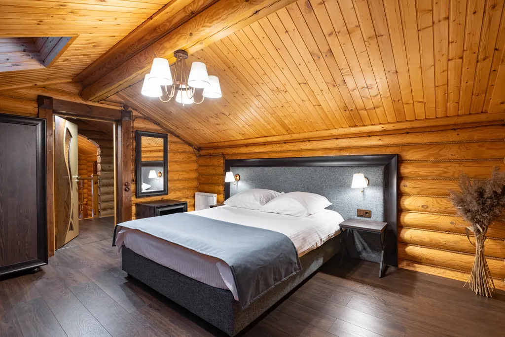 Бревенчатый коттедж вип 2, 4 спальни на берегу озера Селигер