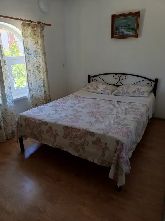 Квартира Комната — аренда посуточно в Орджоникидзе