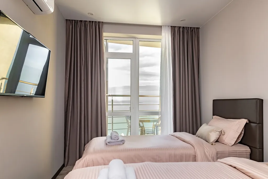 2х комнатная квартира с видом на море