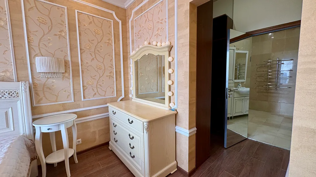 Апартамент в центре Black Sea Residence