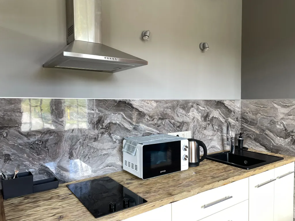 Уютный лофт с часами на Северном