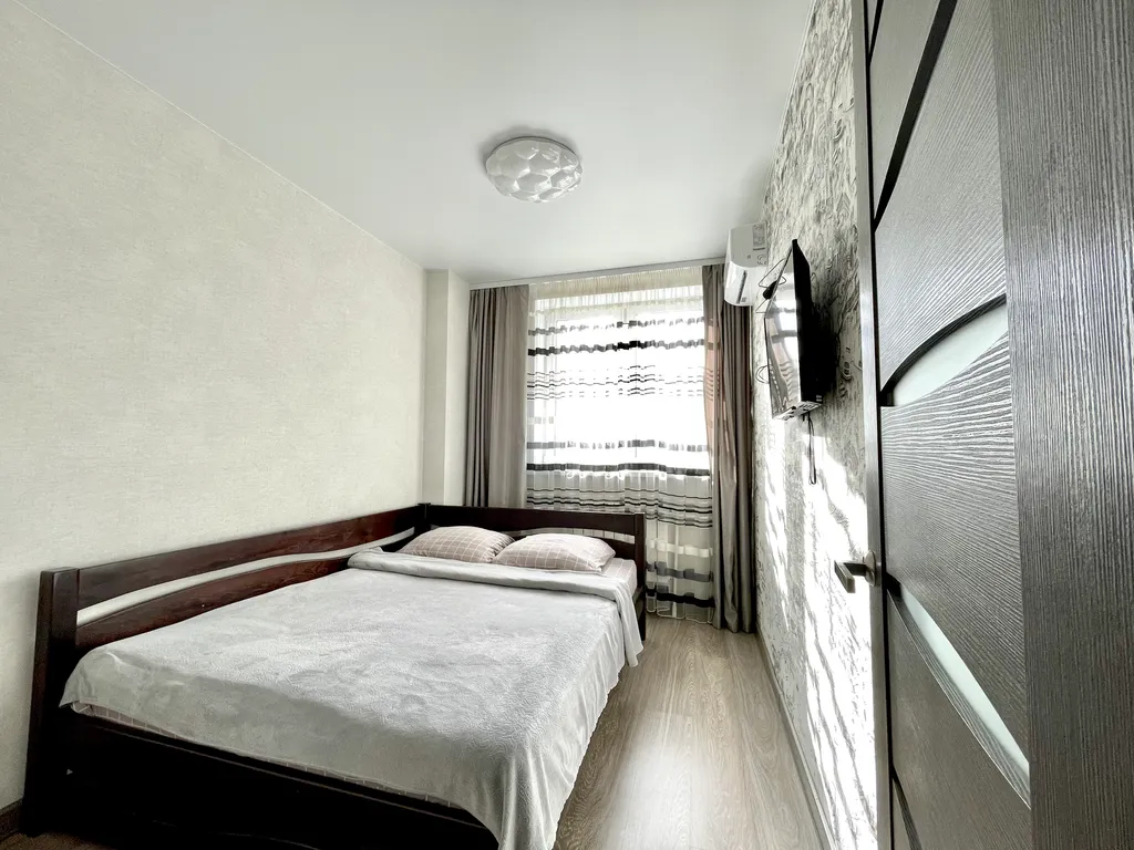 Двухкомнатная квартира с видом на центр города