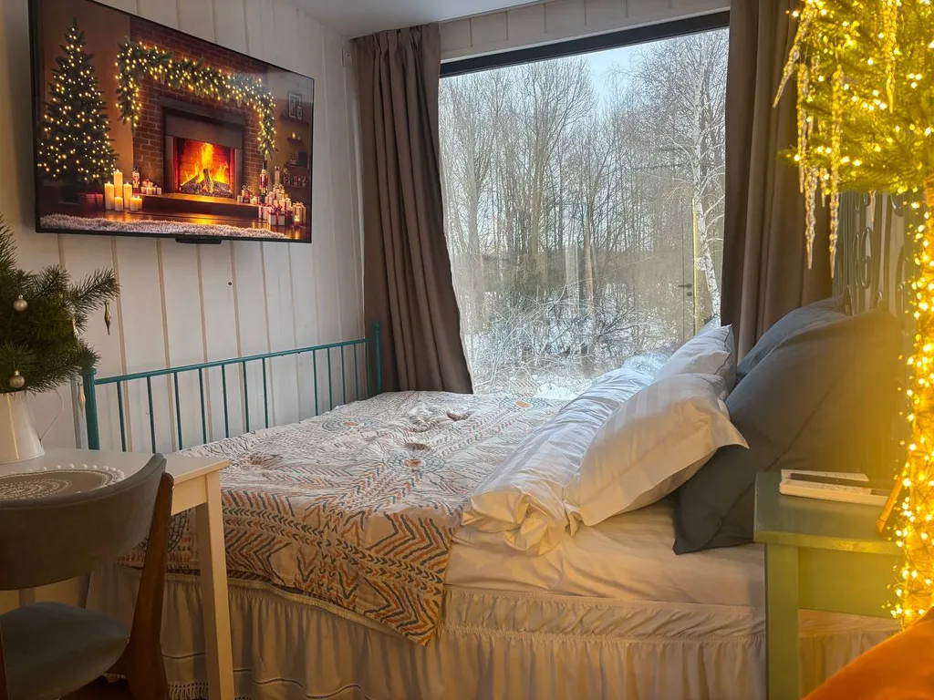 Коттедж Уютный дом с банным чаном и авторским оформлением на берегу реки — аренда посуточно в Домодедово