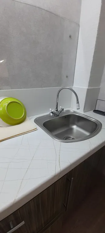 Квартира Квартира Уютная студия в мансарде рядом с Амалиенау — Калининград