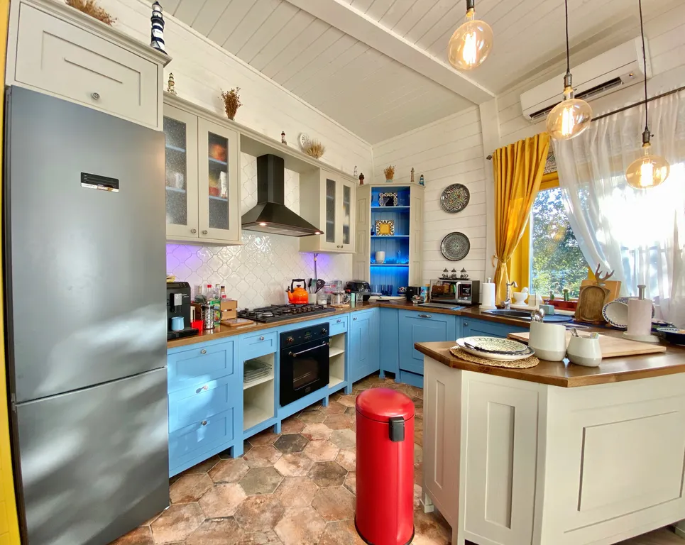 4-комнатный Дом