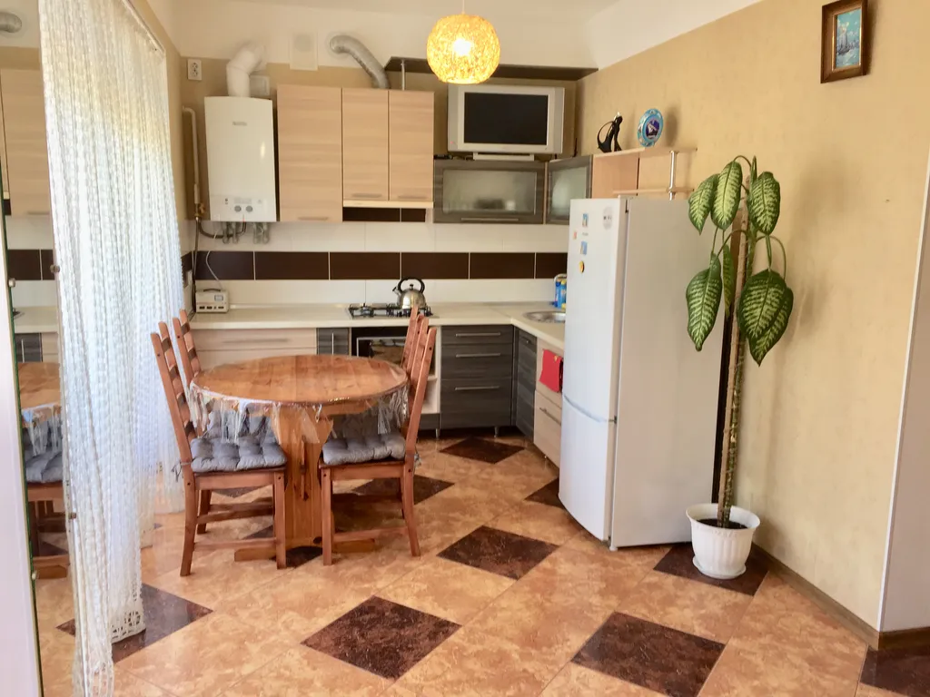 3-комнатный Дом