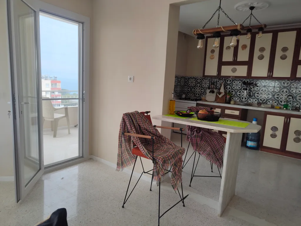 Квартира с видом на море и горы из всех окон