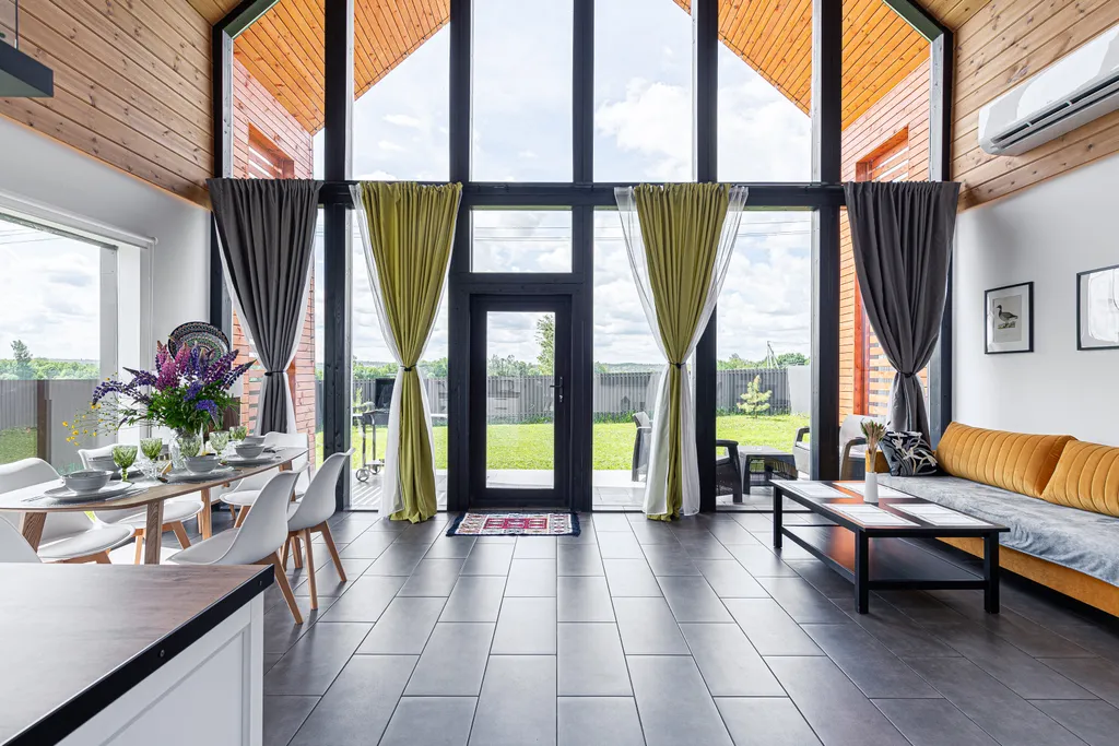 Современный барн вблизи лучших склонов Подмосковья