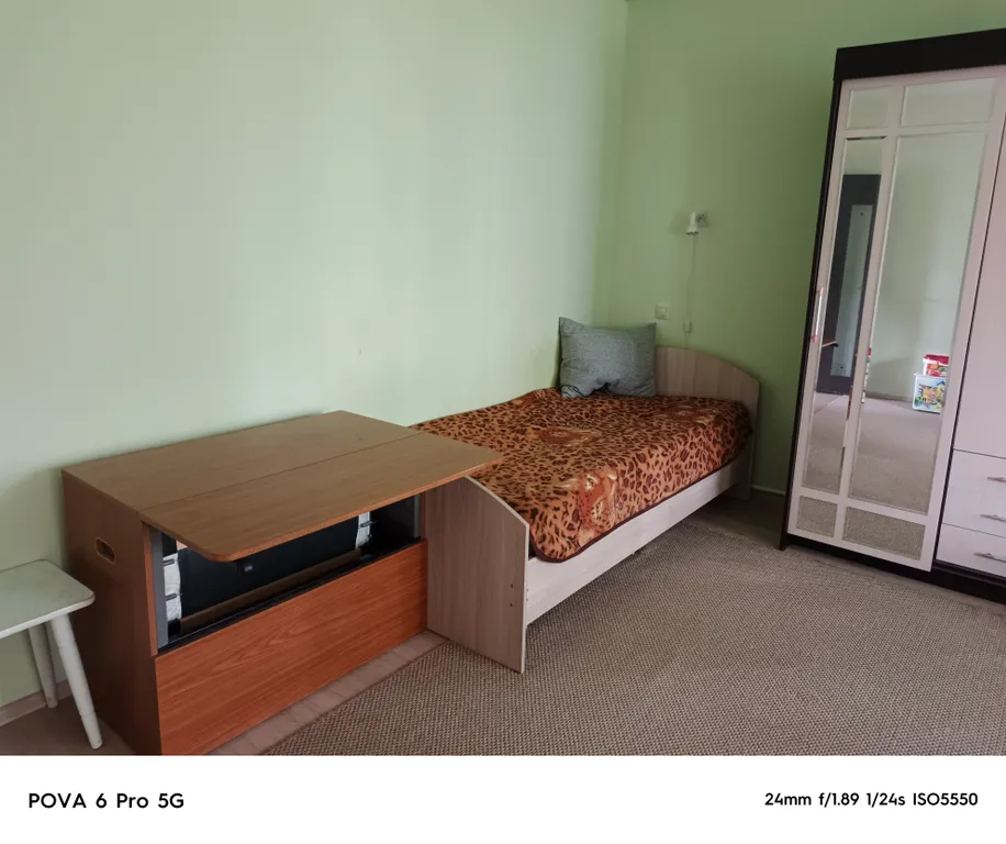 Уютный дом в спальном районе