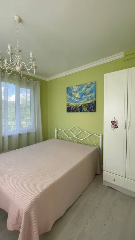 Дом в Абхазии, рядом сероводородные источники, море, река