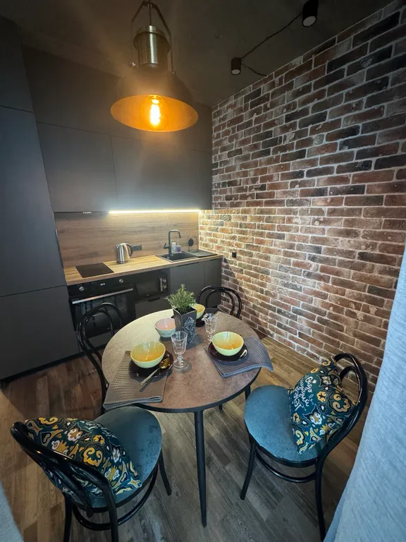 Квартира в стиле лофт с национальными элементами