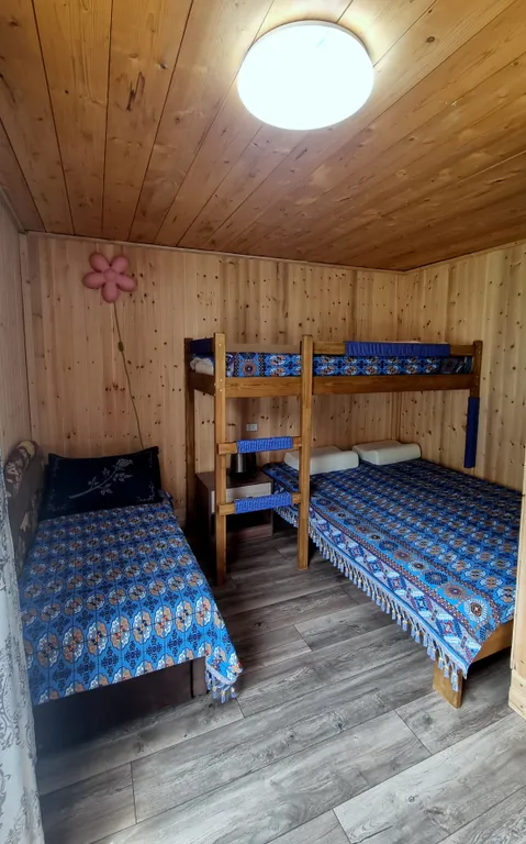 Домик с удобствами внутри