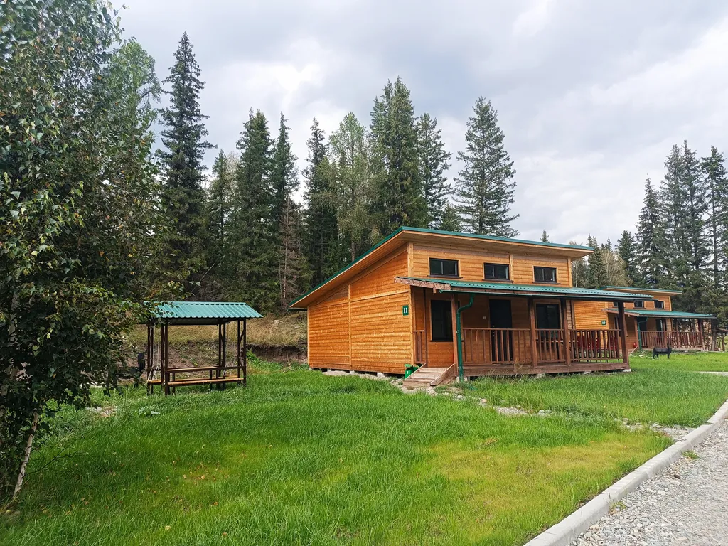 Коттедж 3-комнатный Дом — аренда посуточно в Усть-Кокса