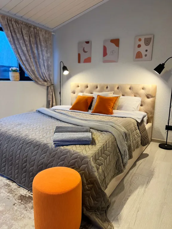 Стильный новый и просторный дом у горнолыжного курорта