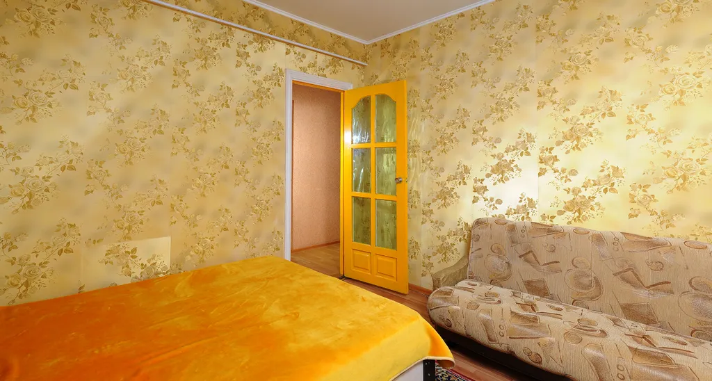 Квартира 2-комнатная Квартира — Омск