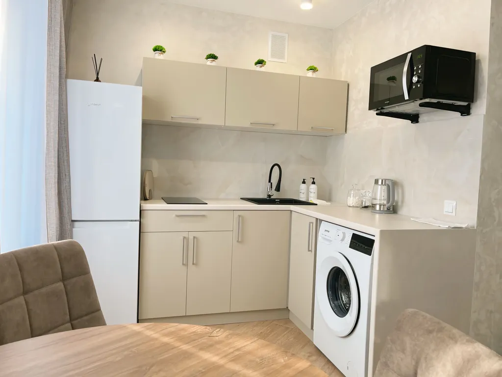 Студия люкс возле ж/д вокзала