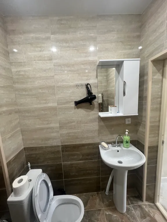 Уютная 3-комнатная квартира с панорамными окнами